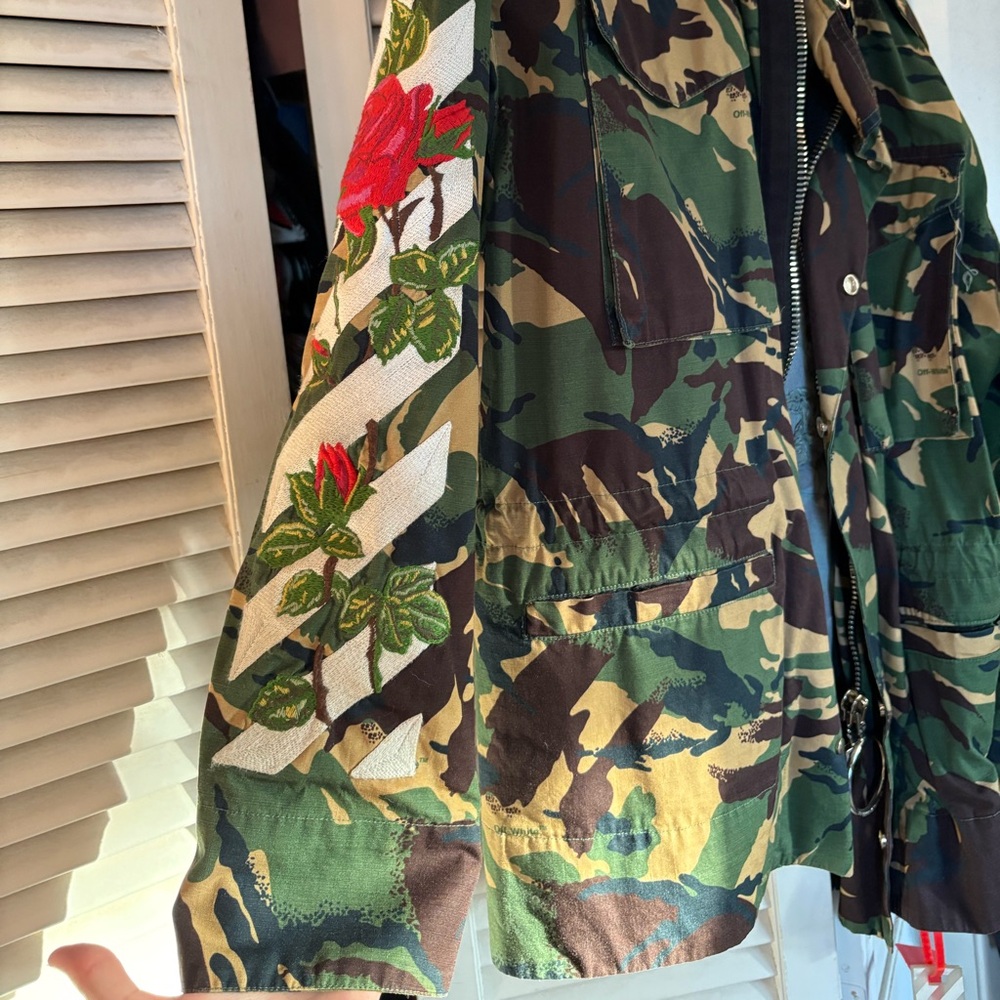 Off-White Camouflage Jacket with Roses